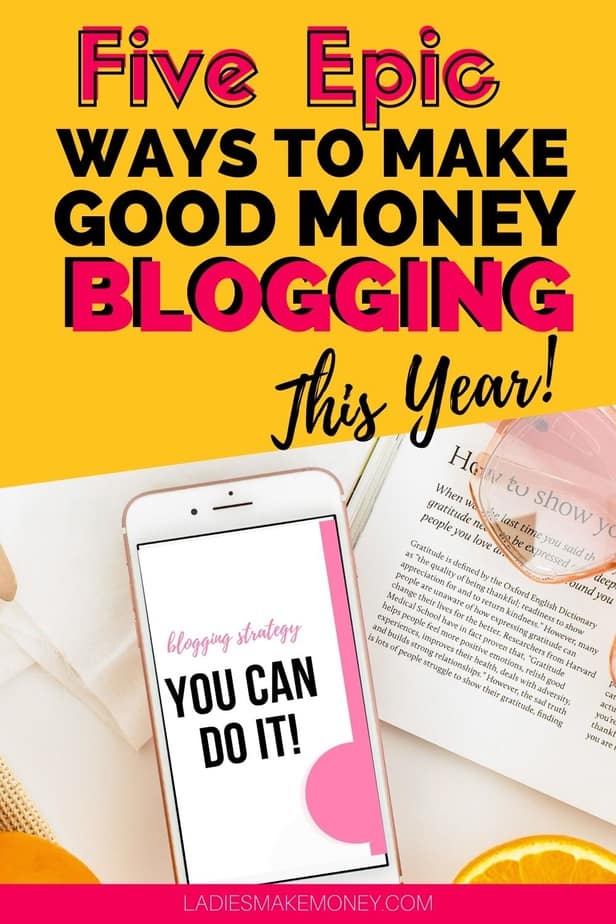 If you are looking for ways to make money online blogging, we have a few amazing tips. Here are our best tips for making money blogging as a beginner #bloggingtips #bloggingformoney If you are looking for ways to make money blogging, read this.