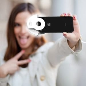 selfie perfecter, best Christmas gift ideas for your teenager daughter